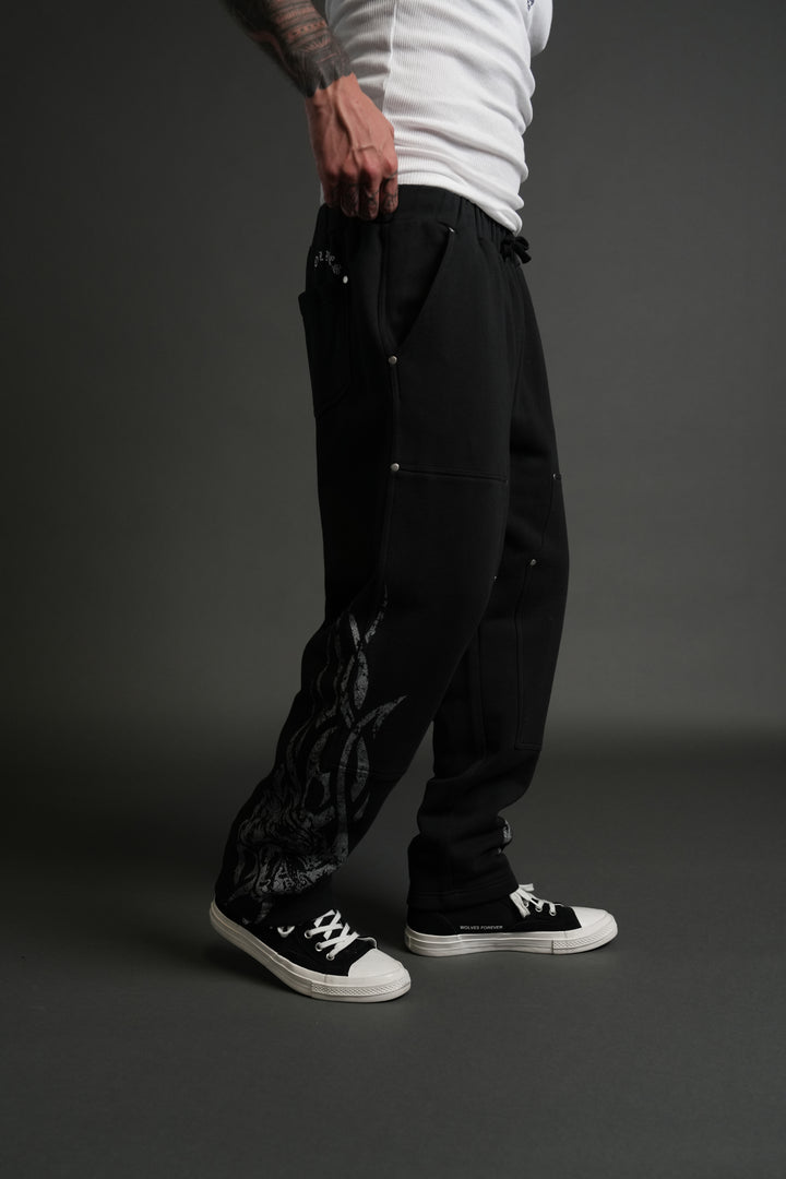 Finite Flame Rivet Fleece Sweat Pants in Black