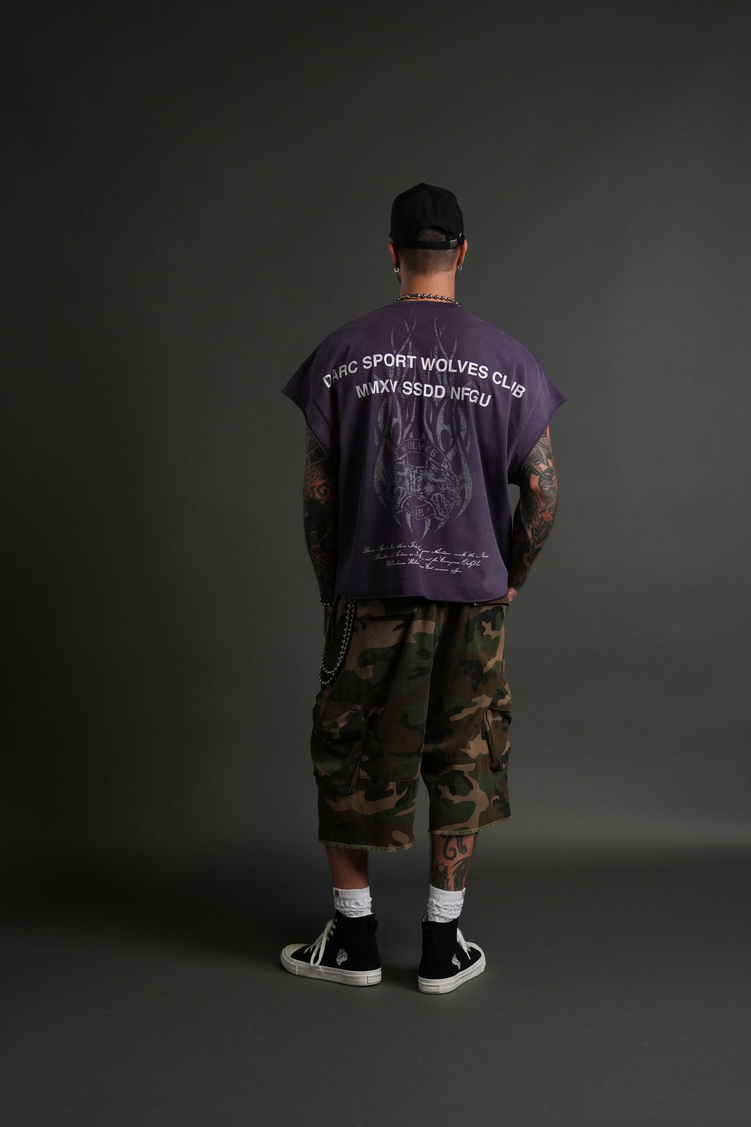 Finite Flame Grunge Cut-Off Tee in Phantom Purple Inverted Sun Fade