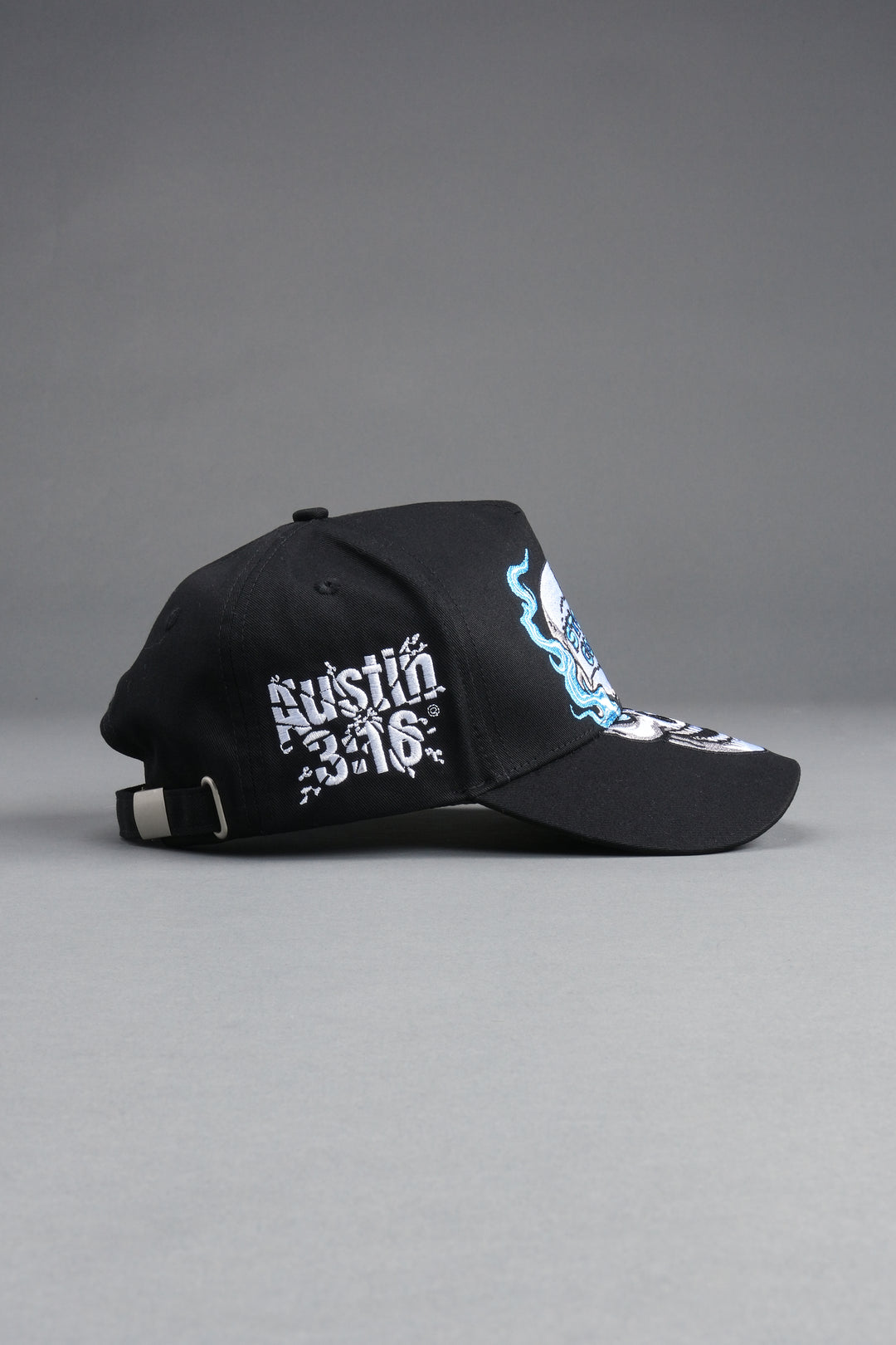 Stone Cold Big Skull 5 Panel Hat in Black/Blue