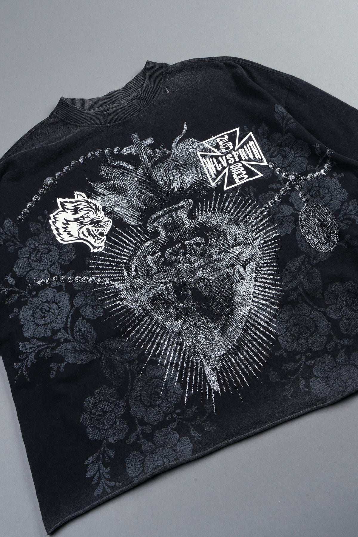 El Rosario Grunge Raw Hem Box Cut Tee In Black