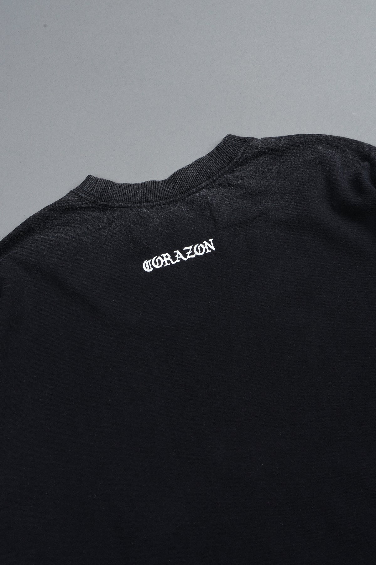 El Rosario Grunge Raw Hem Box Cut Tee In Black