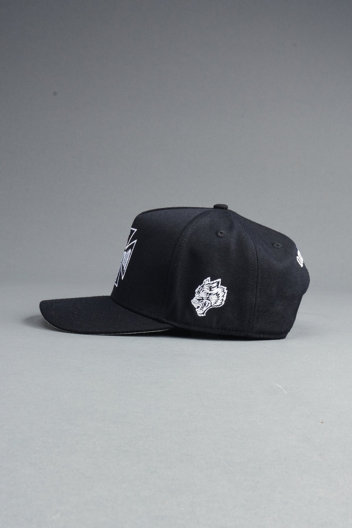 Darc Corazon Snapback In Black