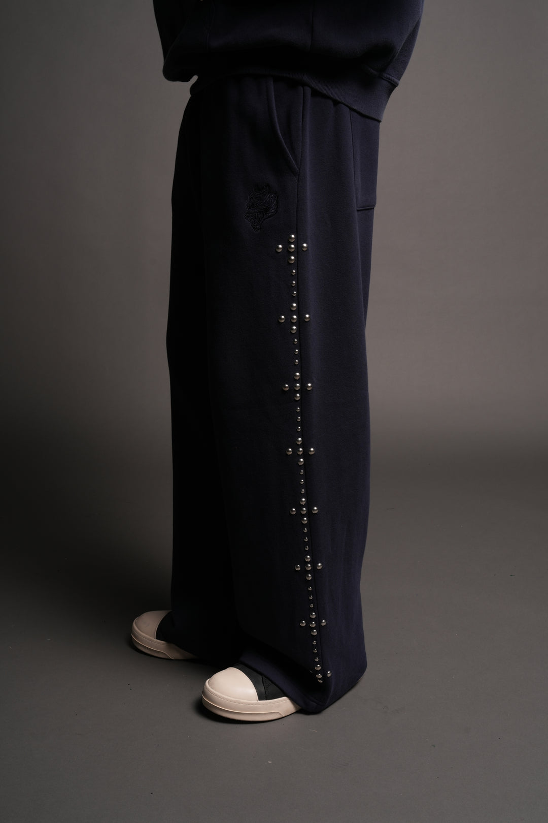 Wolves Heritage Lennox Sweat Pants In Navy