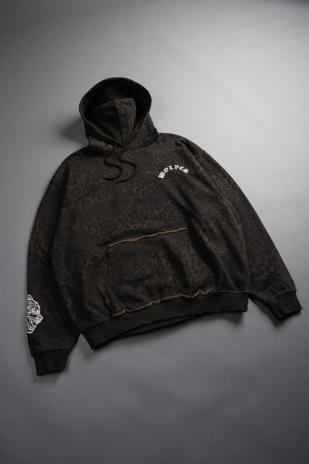 Embroidered Chopper Grunge Moatis Hoodie in Darc Brown Leopard