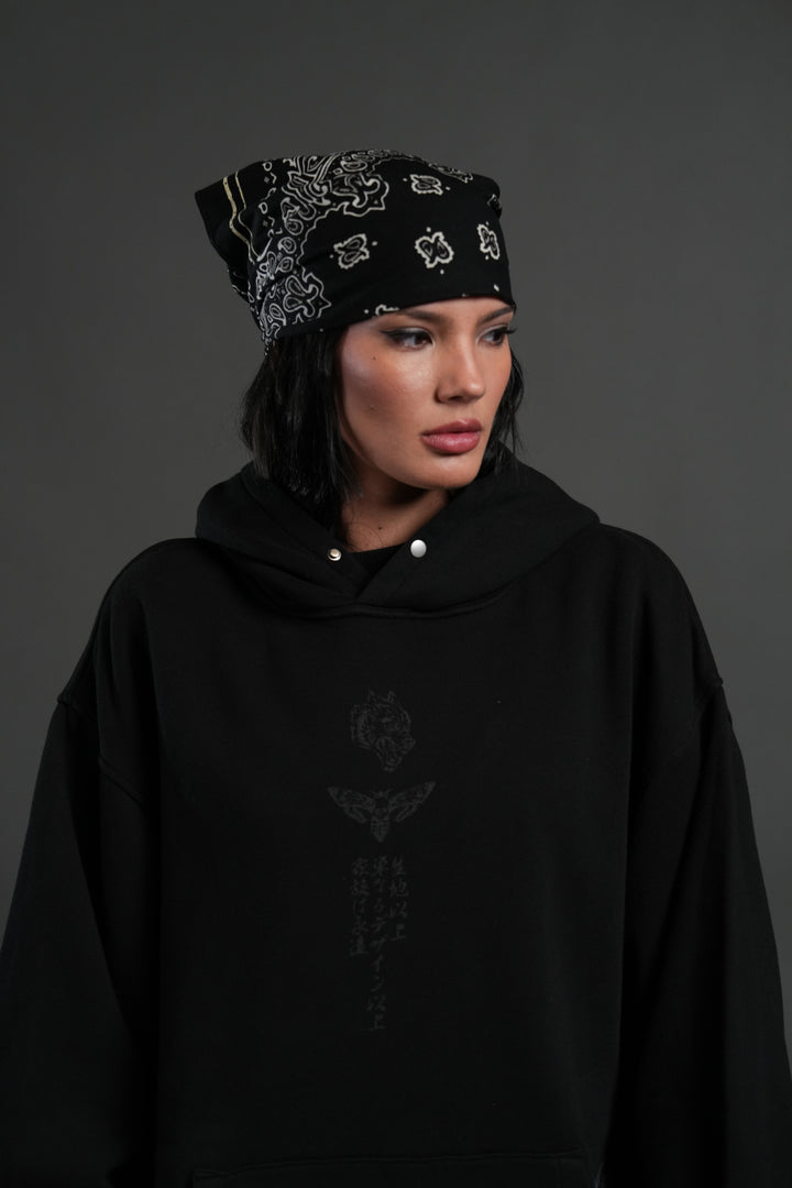 Akaza "Side-By-Side" Pierce Hoodie in Black