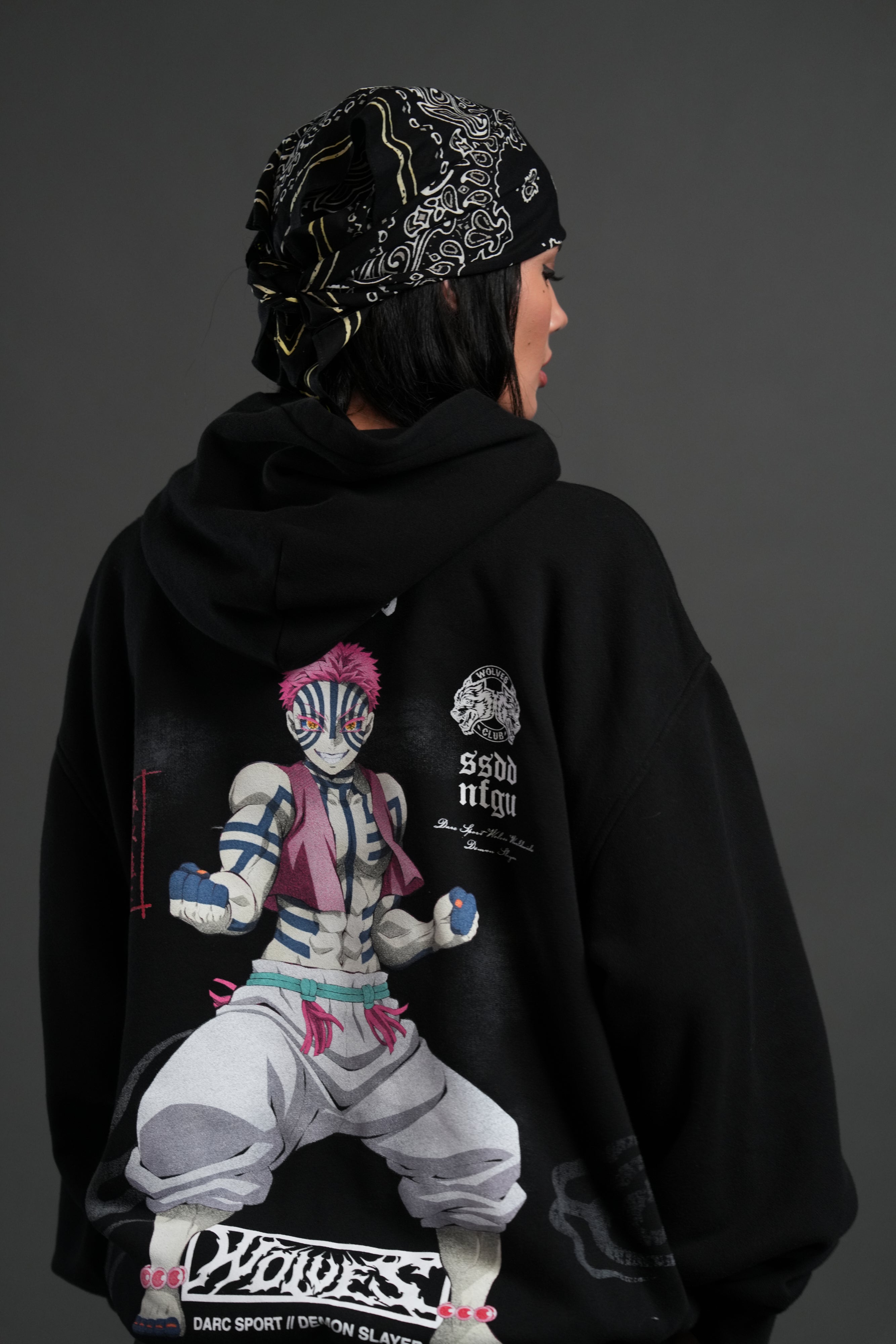 Akaza "Side-By-Side" Pierce Hoodie in Black