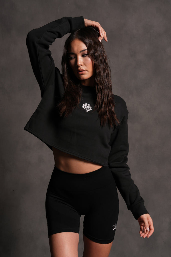 Wolf Head Cropped Crewneck in Black – DarcSport