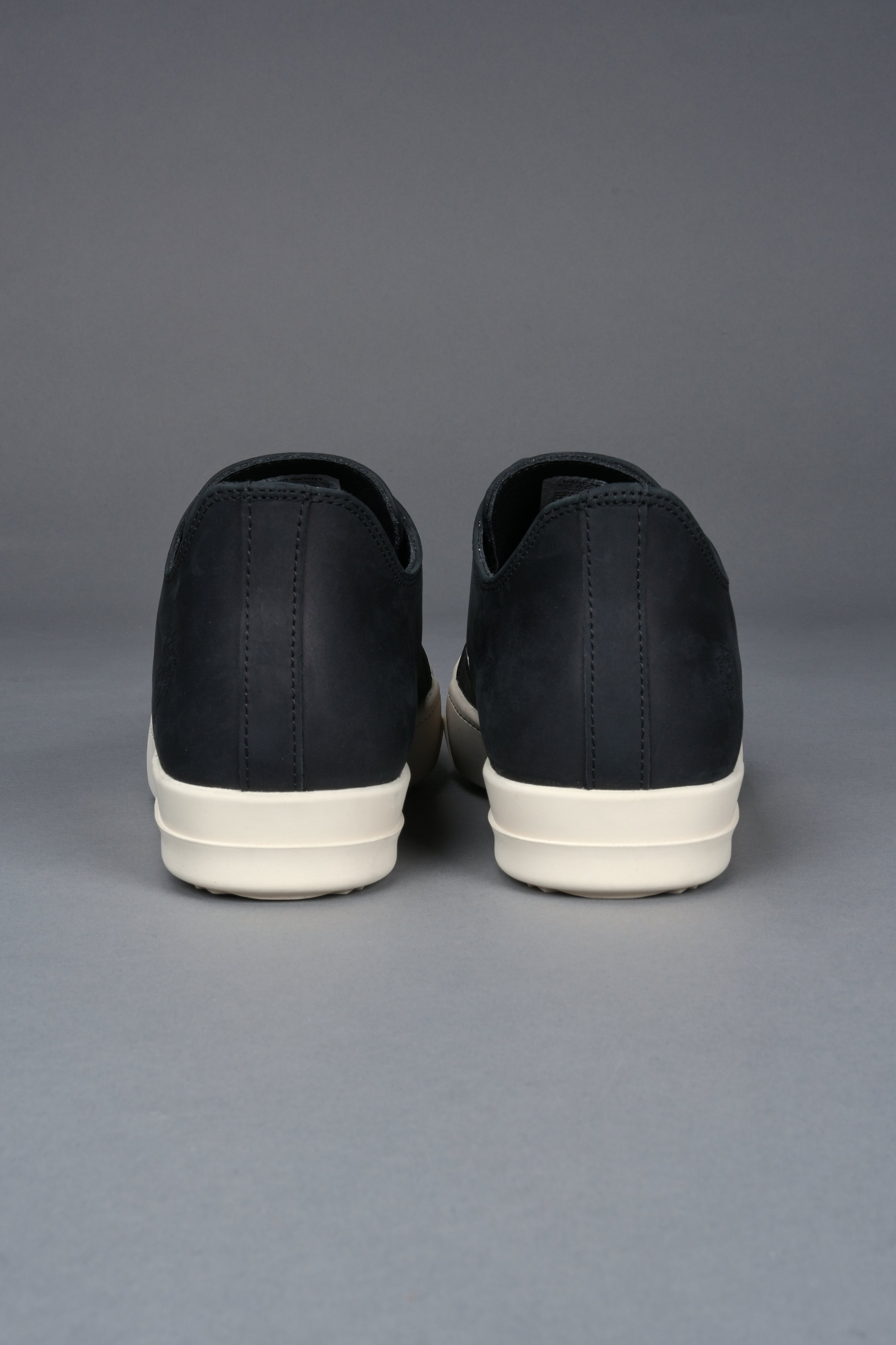 Venice Low Top Shoe in Black/Cream