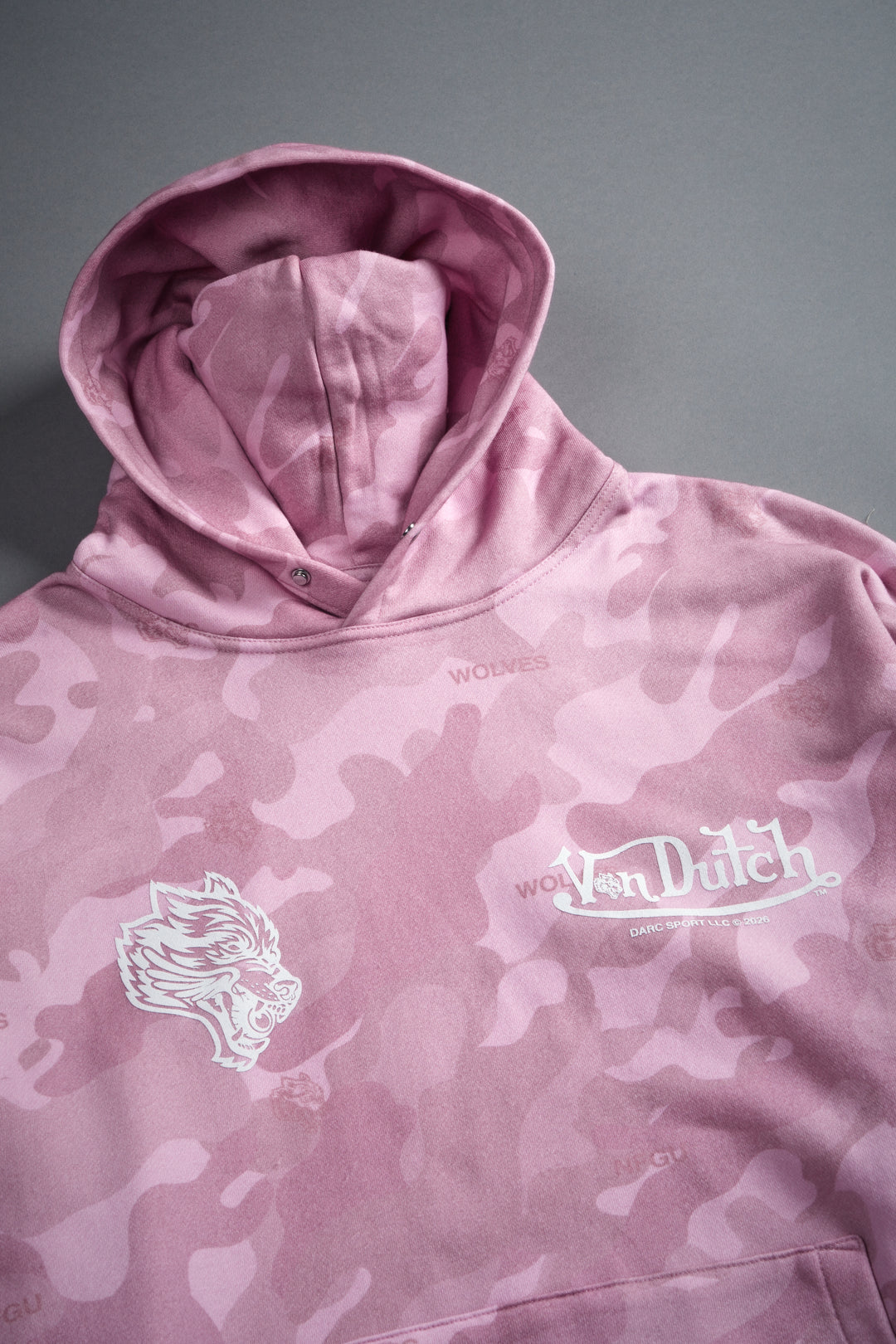 Von Wild Pierce Hoodie in Dsvd Bubblegum Camo
