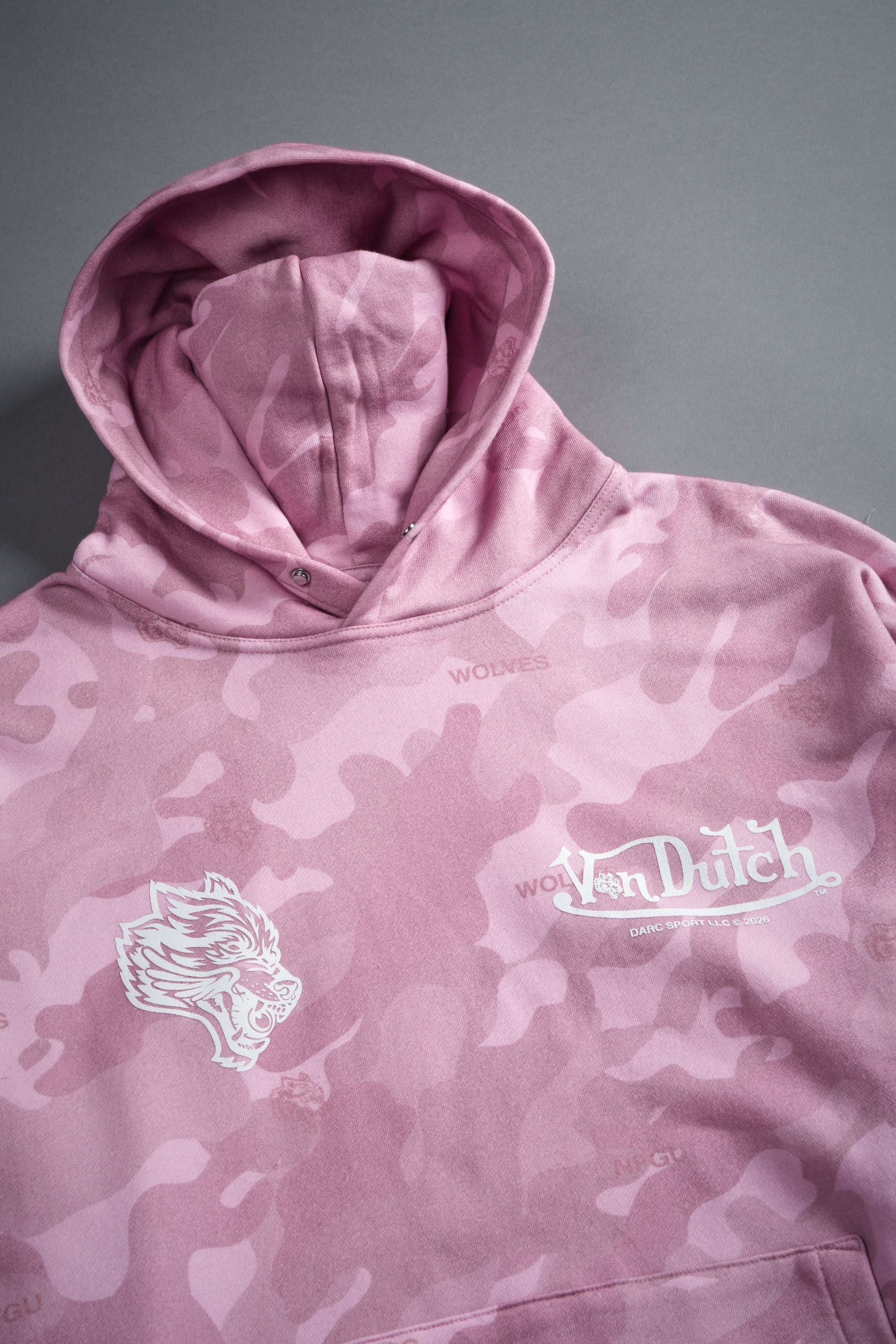 Von Wild Pierce Hoodie in Dsvd Bubblegum Camo
