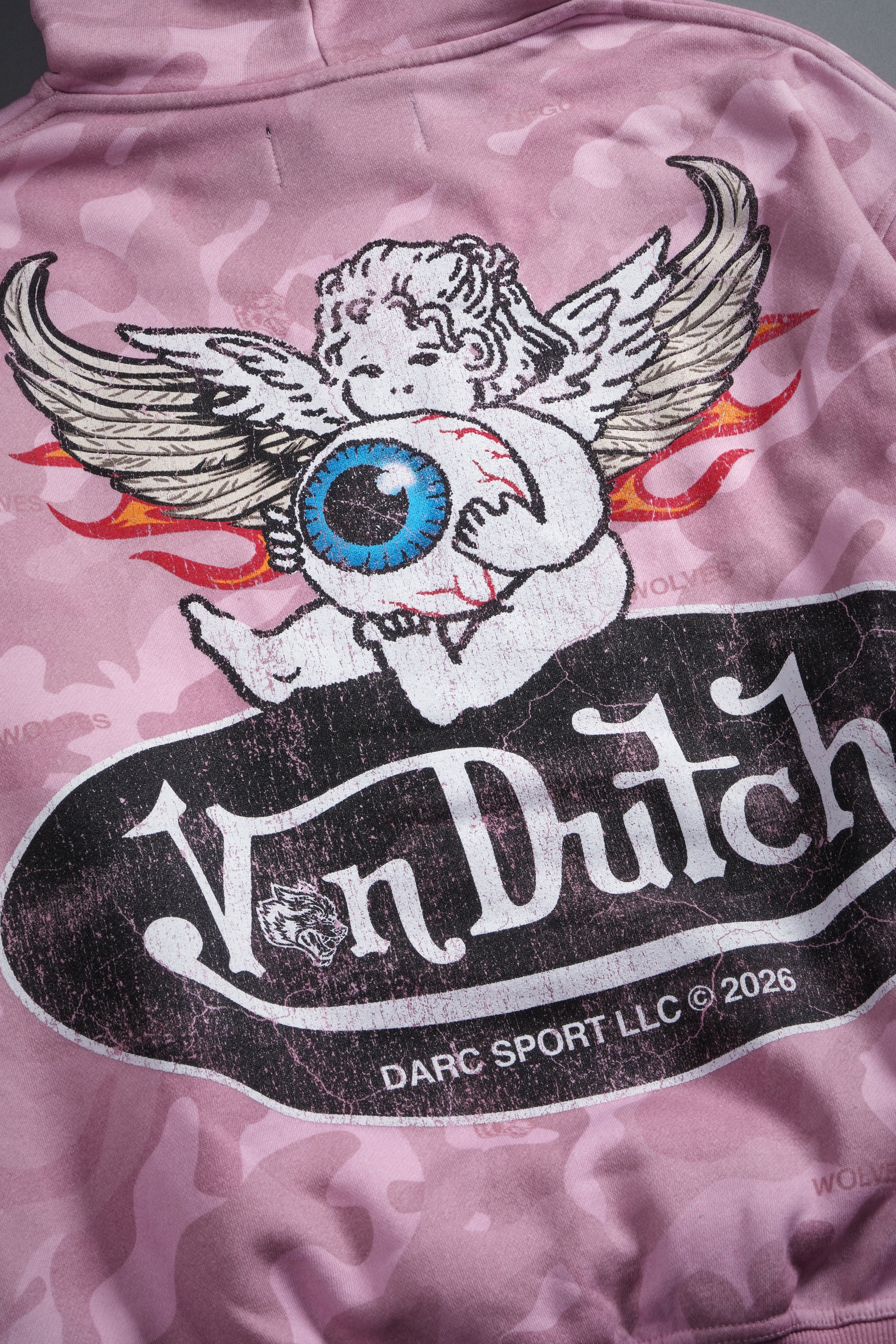 Von Wild Pierce Hoodie in Dsvd Bubblegum Camo