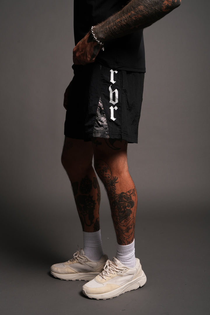 Wlvsfrvr Zdan Shorts In Black