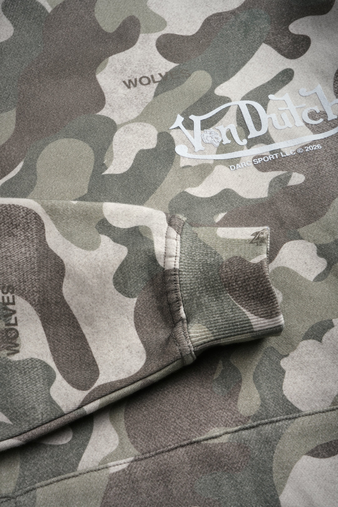 Von Wild Pierce Hoodie in Dsvd Green Camo