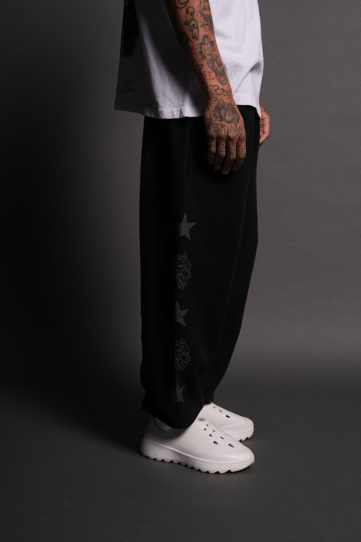 Wolf Star Lightweight Lounger Sweat Pants in Black Drift Wash