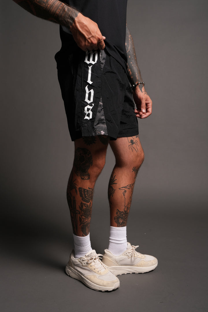 Wlvsfrvr Zdan Shorts In Black