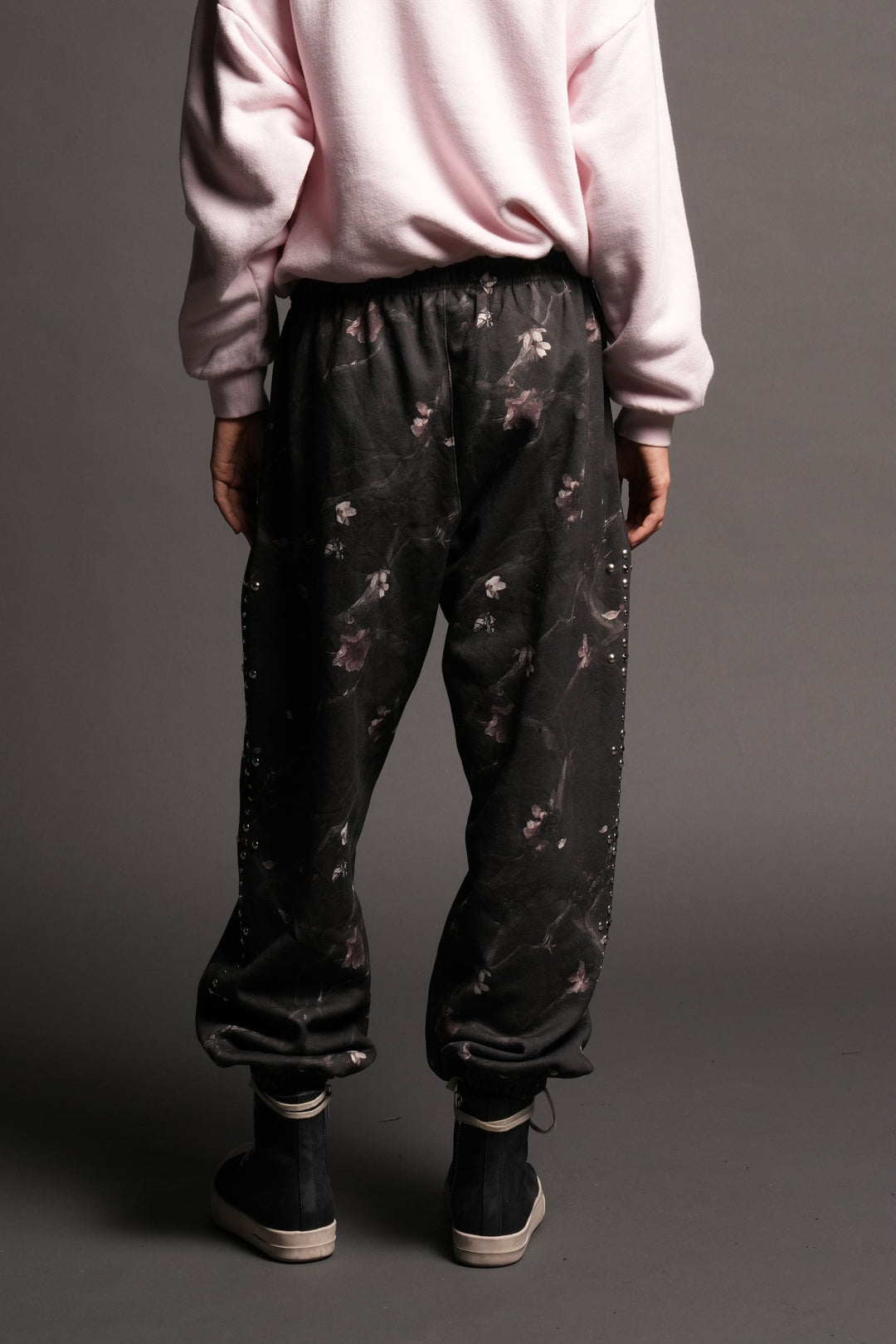 Wolves Heritage Lightweight Lounger Sweat Pants In All Of Us Camo