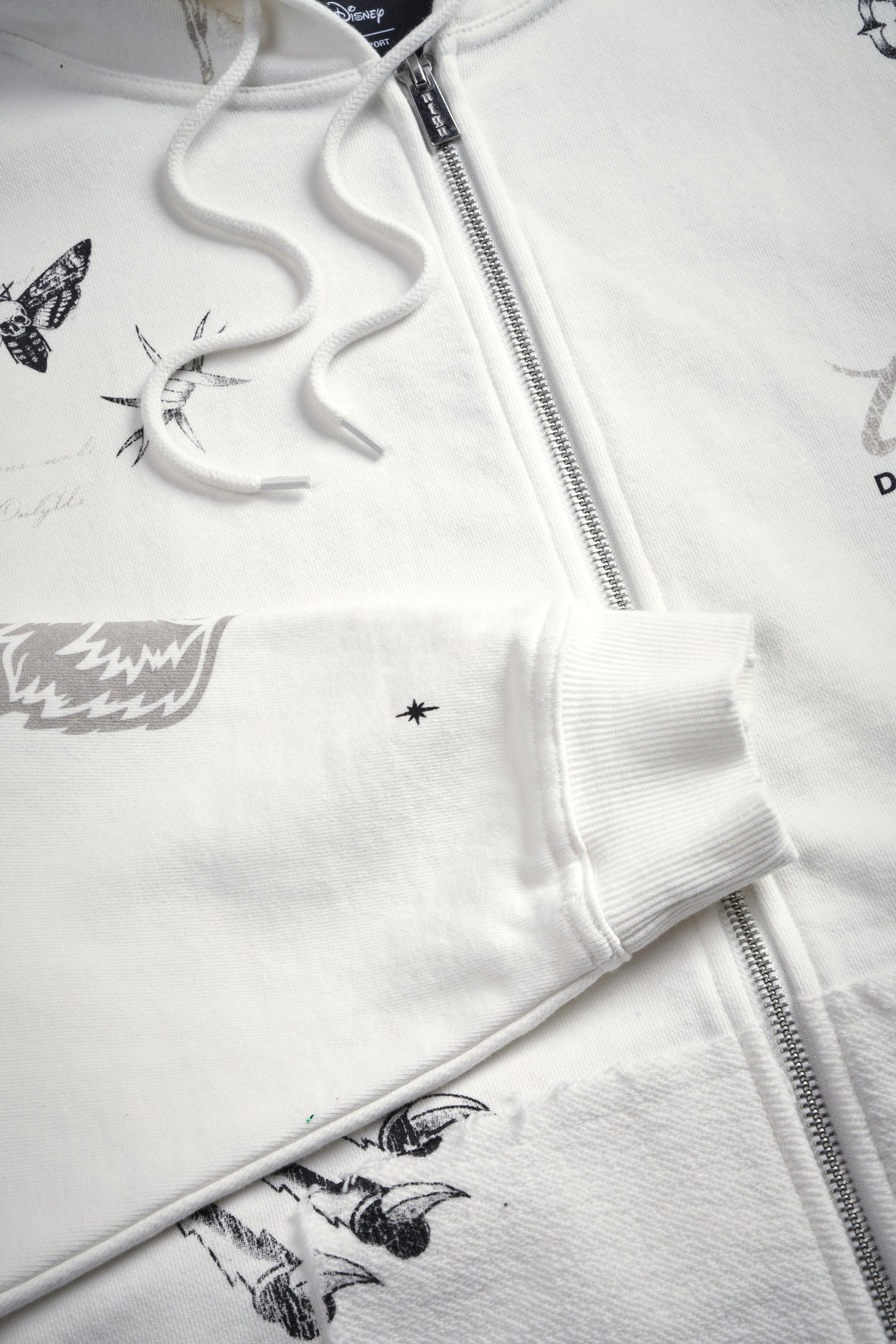 Big Bad Wolves Grunge Moatis Zip Hoodie in Cream