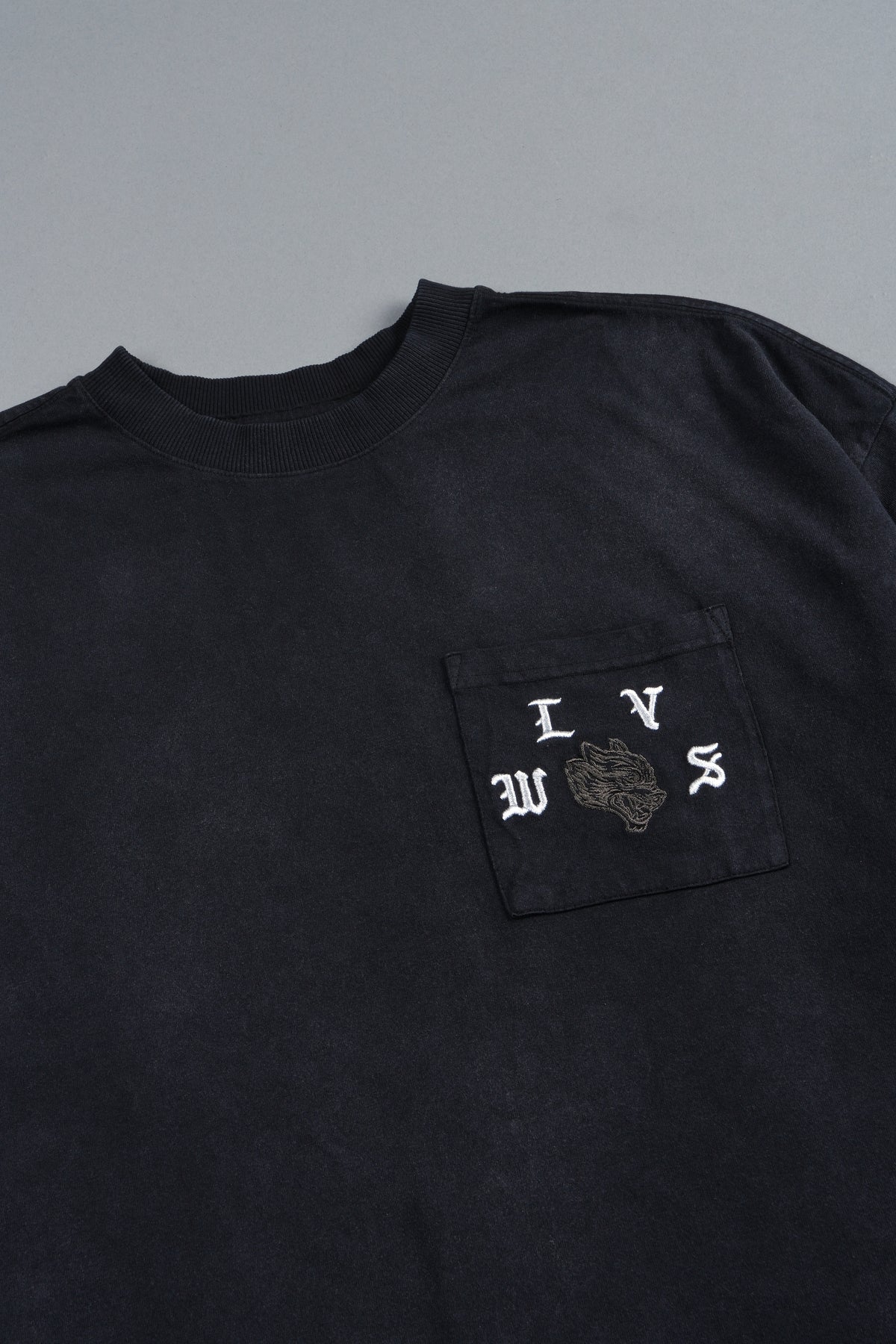 Our Crest Grunge Paul Box Cut Pocket Tee In Black Super Sun Fade