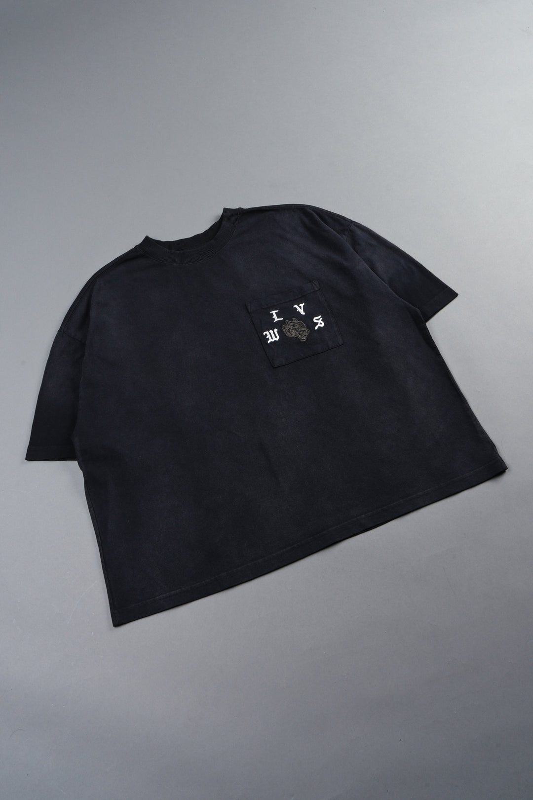 Our Crest Grunge Paul Box Cut Pocket Tee In Black Super Sun Fade