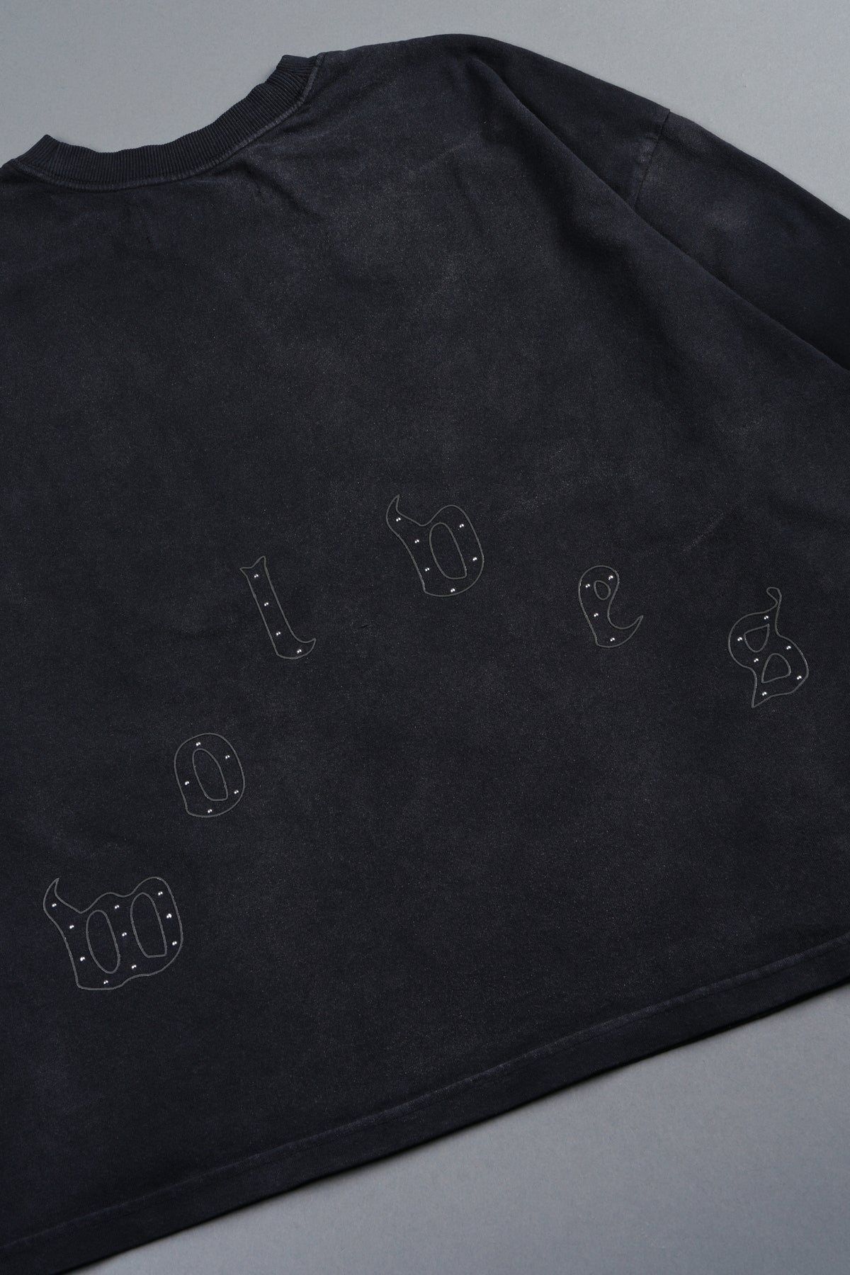 Our Crest Grunge Paul Box Cut Pocket Tee In Black Super Sun Fade