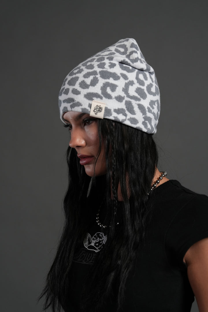 Wolf Patch V2 Cap Beanie in White/Wolf Gray