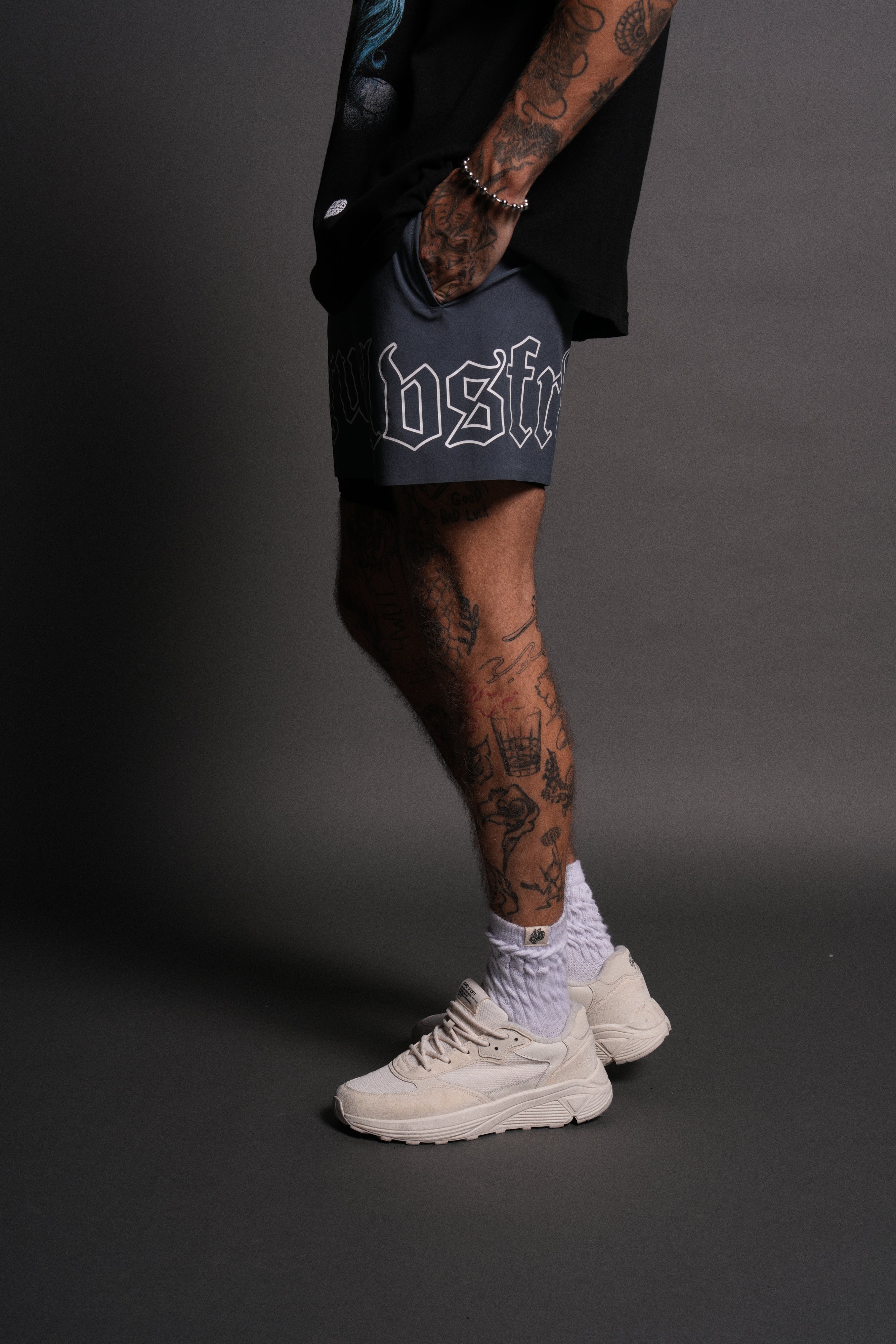 NFGU WLVS Compression Shorts in Darc Blue
