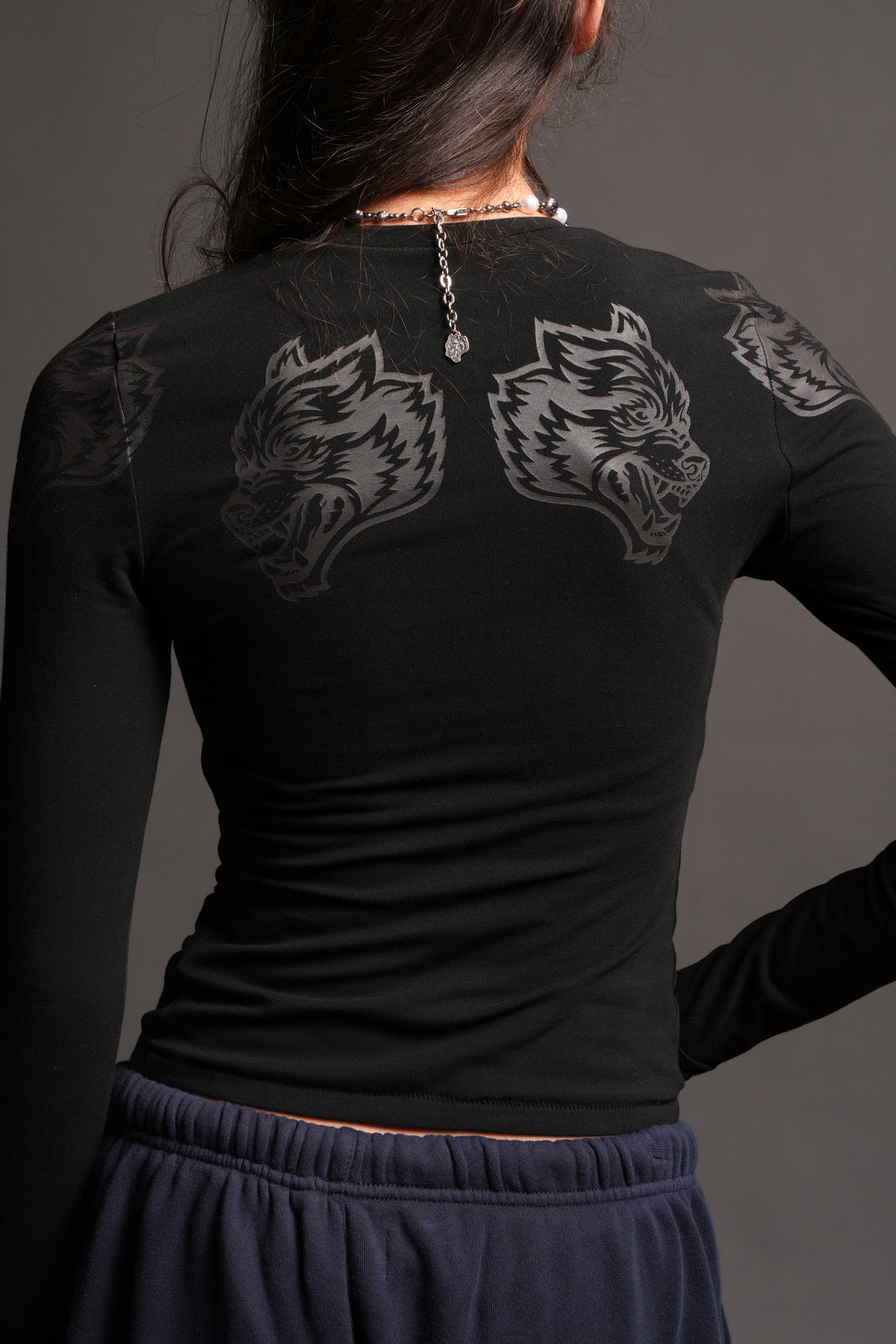 Wolves Forever Eden Ls Tee In Black