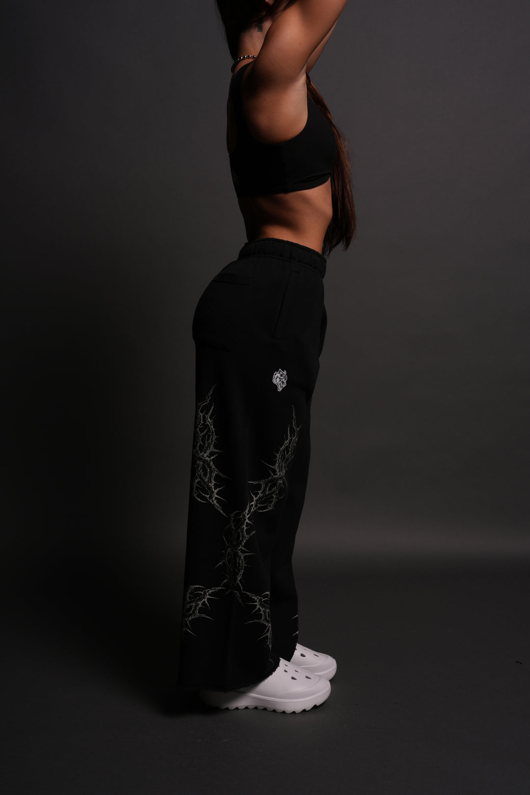 Thorns Durst Sweats V2 in Black