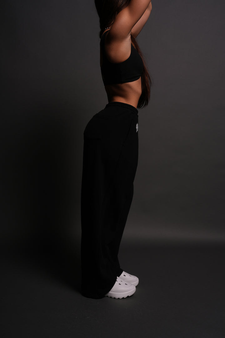 Chopper Wolf "Yara" Pleated Sweat Pants in Black