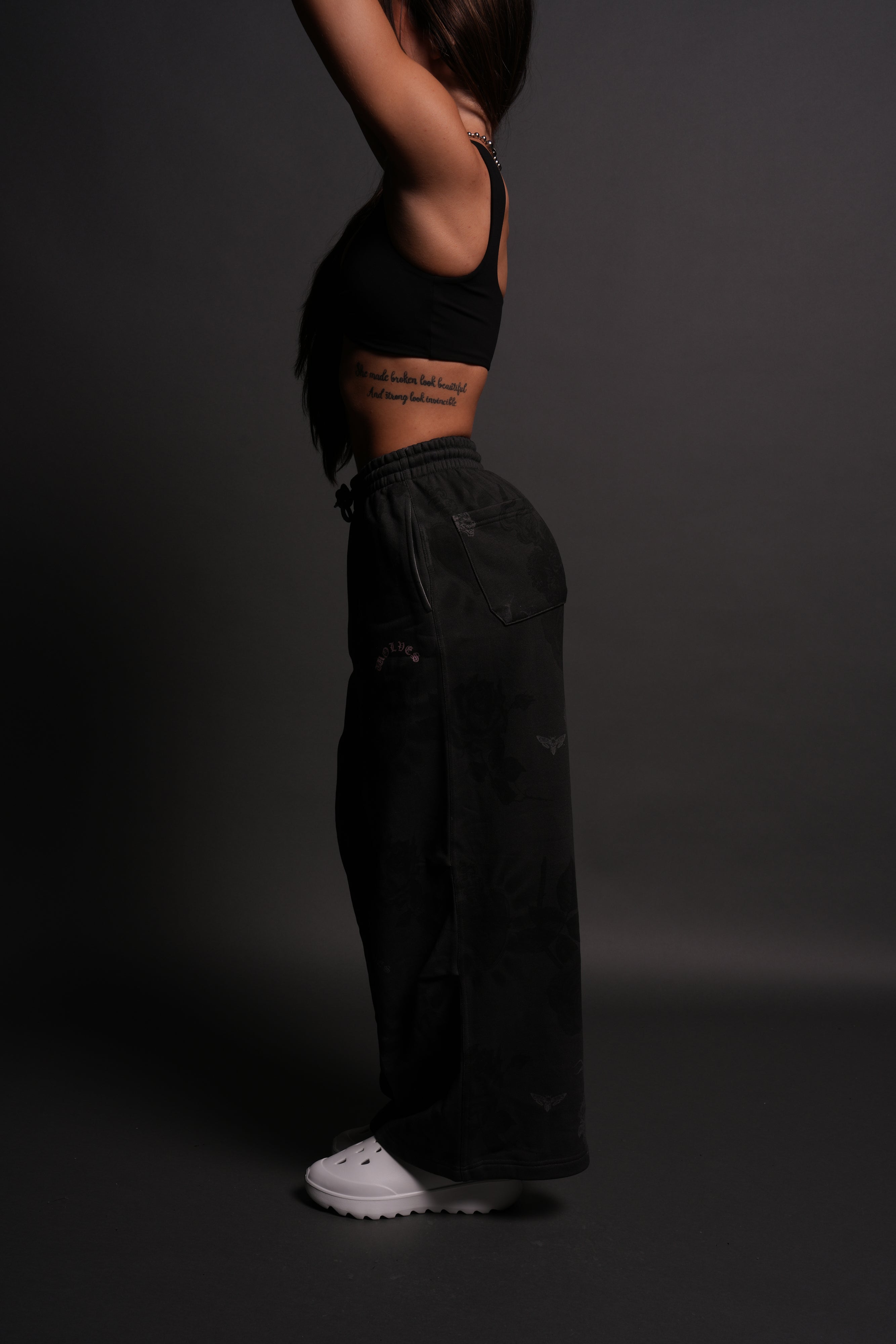 Chopper Wolf Mia Sweat Pants in Lobo