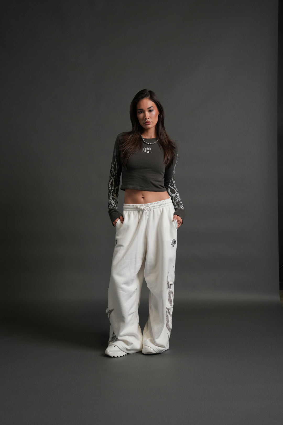 Finite Flame L/S "Baby" Tee in Wolf Gray