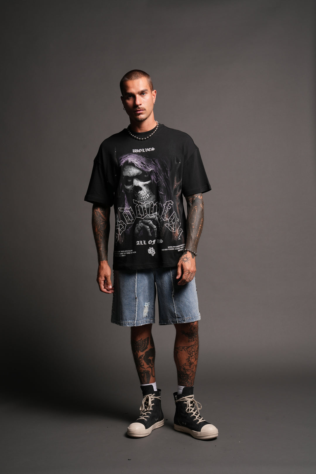 Wolves Heritage Distressed Denim Carpenter Shorts In Light Wash
