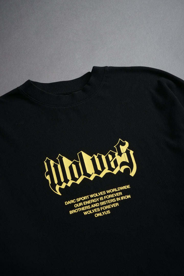 Never Back Down "Pump Cover" Tee in Black