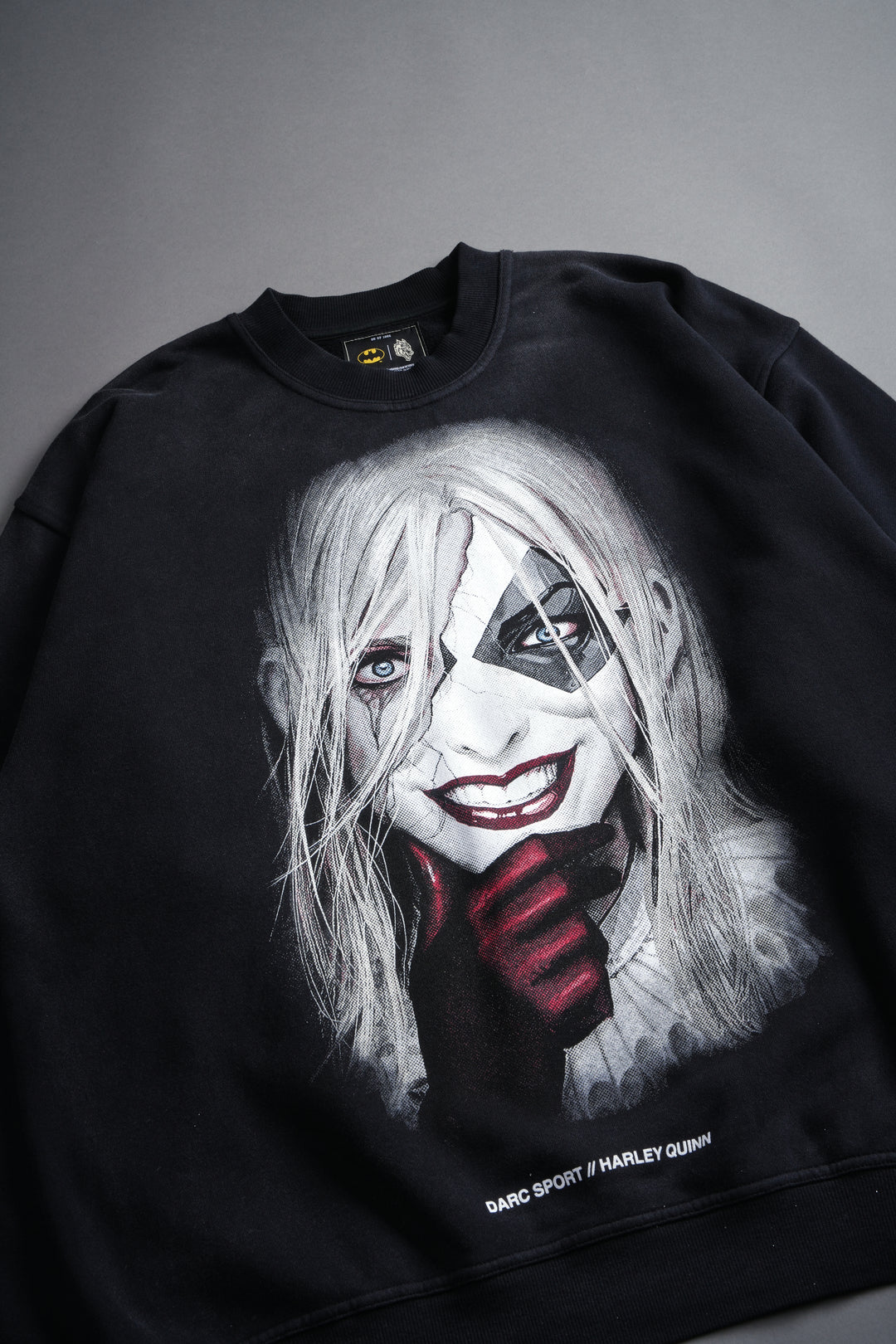 Quinn Forever London Crewneck in Black Drift Wash