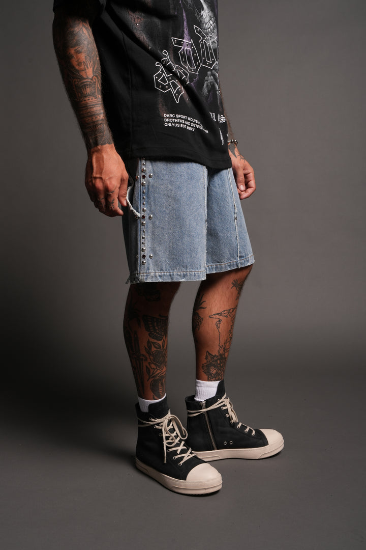 Wolves Heritage Distressed Denim Carpenter Shorts In Light Wash