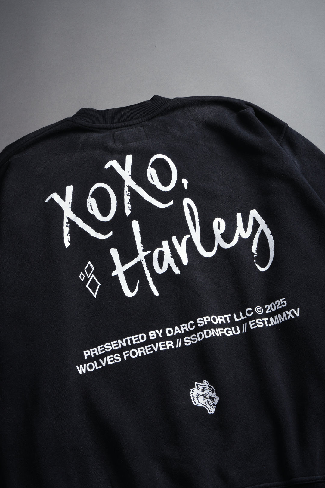 Quinn Forever London Crewneck in Black Drift Wash