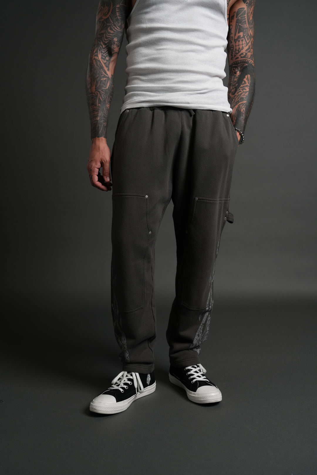 Finite Flame Rivet Fleece Sweat Pants in Wolf Gray