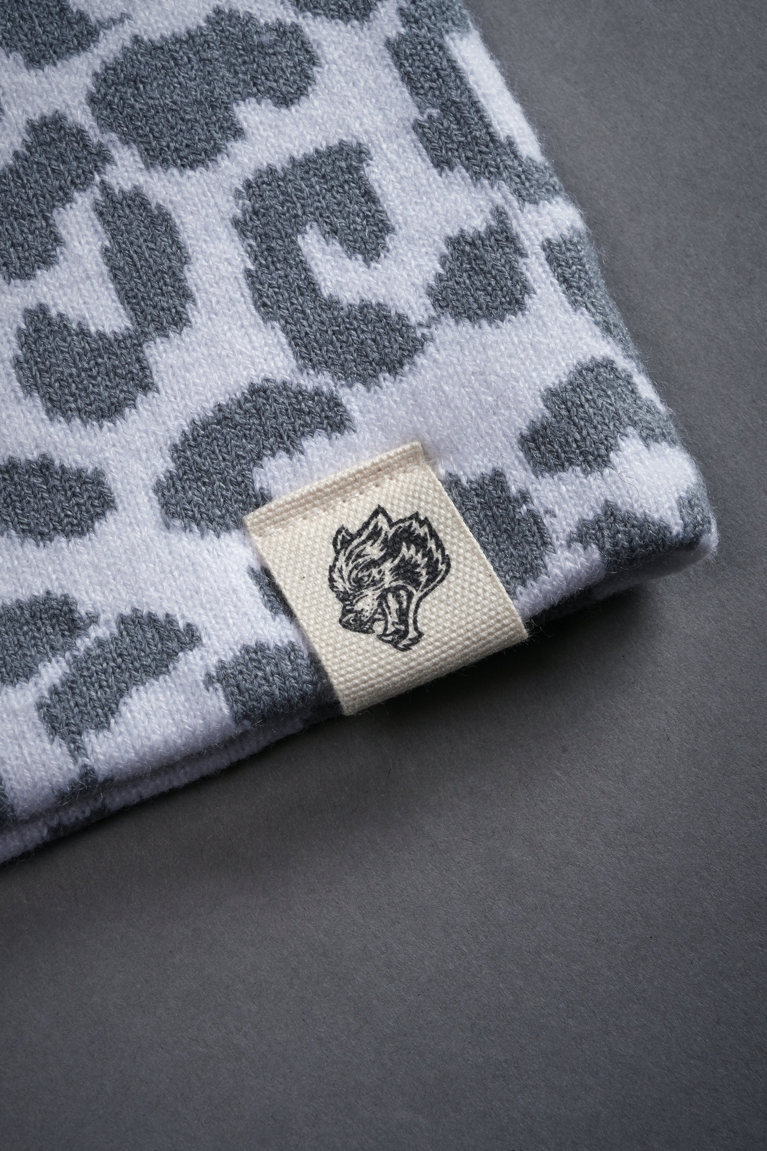 Wolf Patch V2 Cap Beanie in White/Wolf Gray