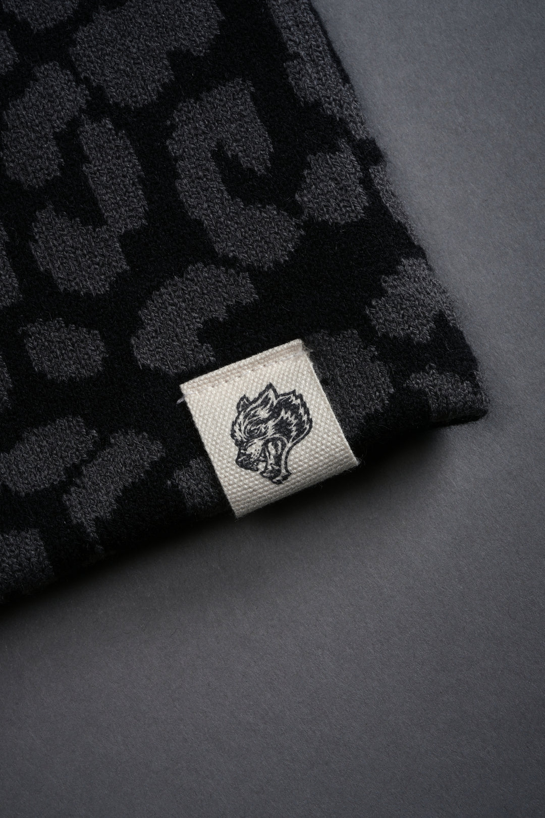 Wolf Patch V2 Cap Beanie in Black/Wolf Gray