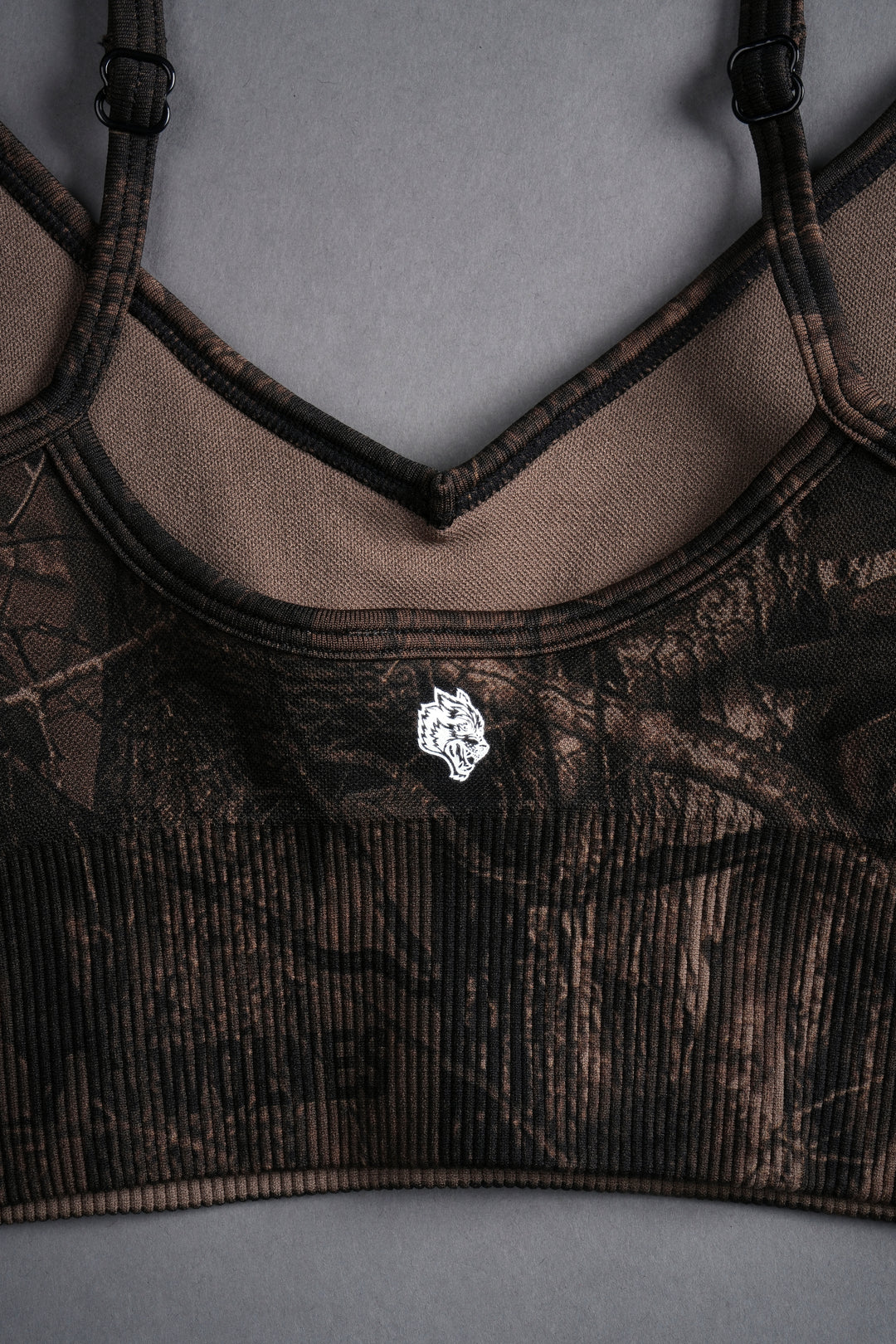 Hesh Forever "Everson Seamless" Sports Bra in Brown Driftwood Forest Camo