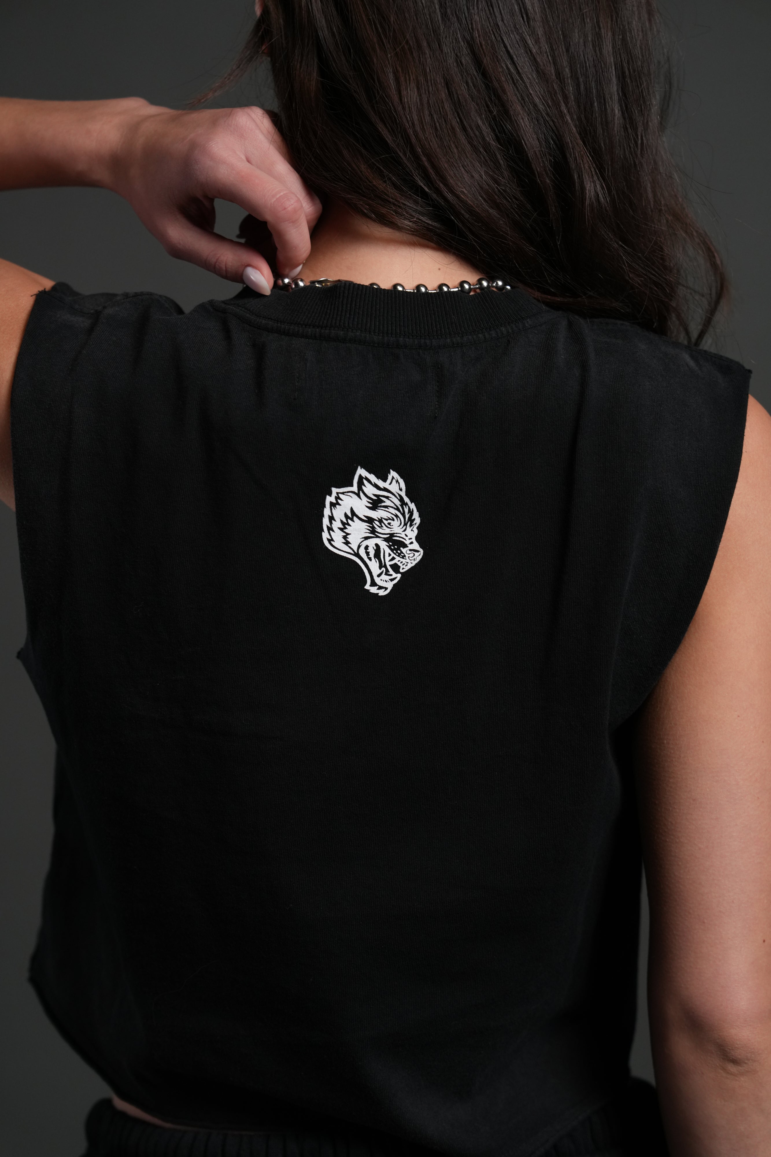 Chopper Applique "Grunge" Cropped Muscle Tee in Black Drift Wash