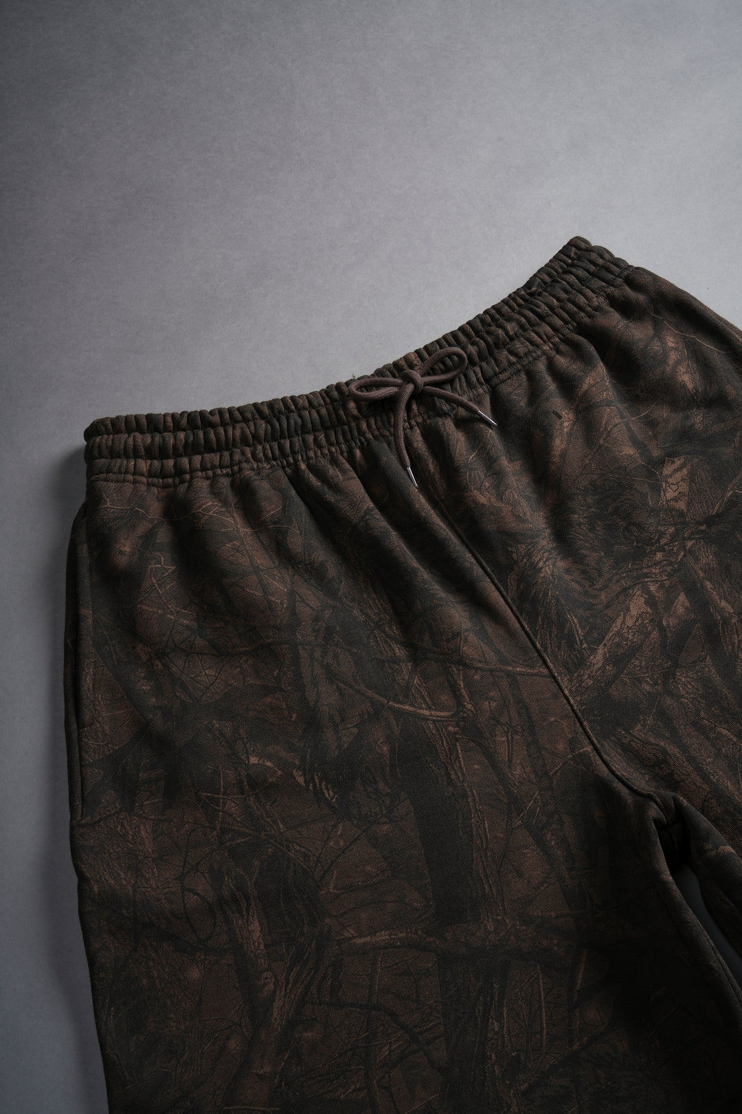 Dual Oversized Osiris Sweat Shorts in Brown Driftwood Forest Camo