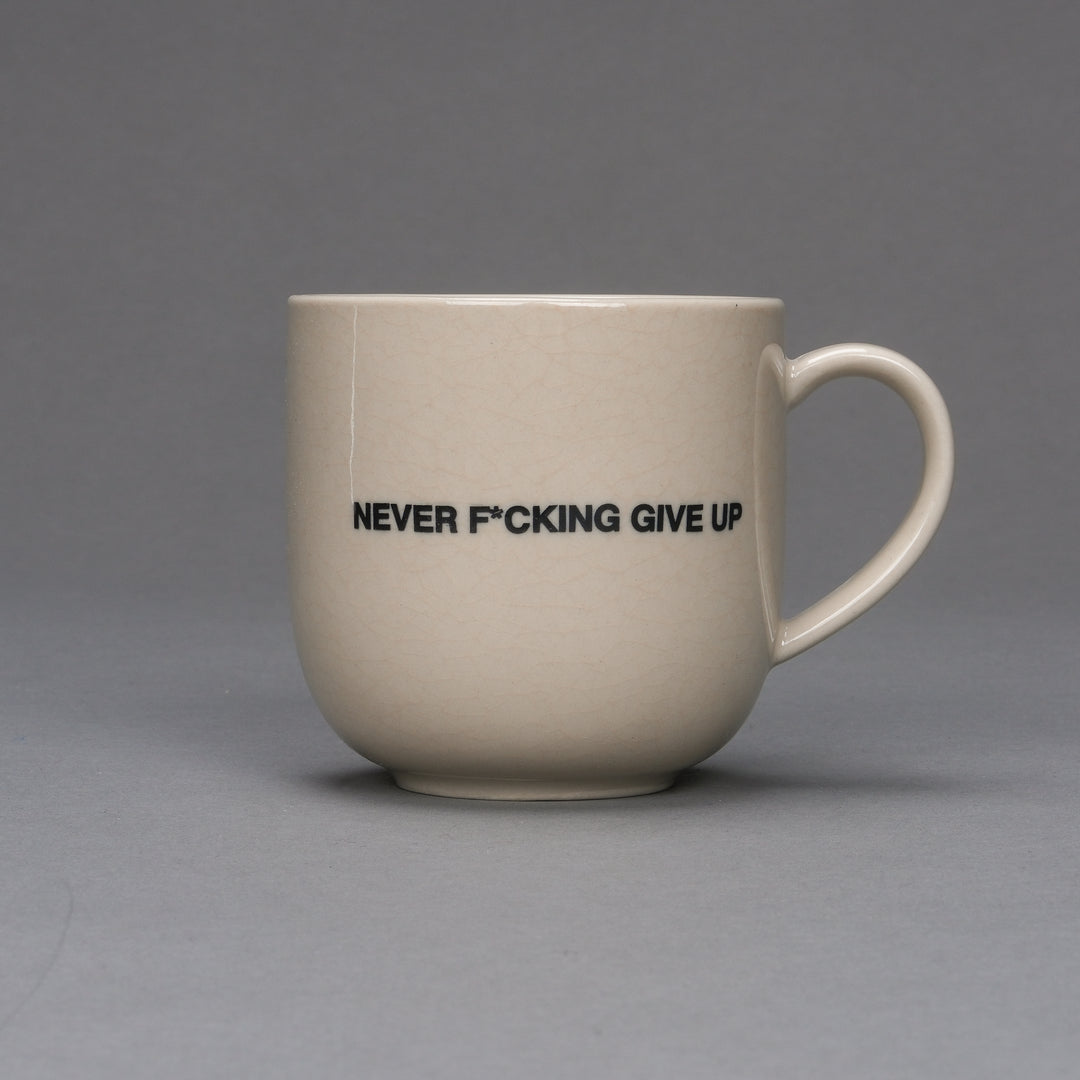 Wolf Head Coffee Cup Set in Black/Black