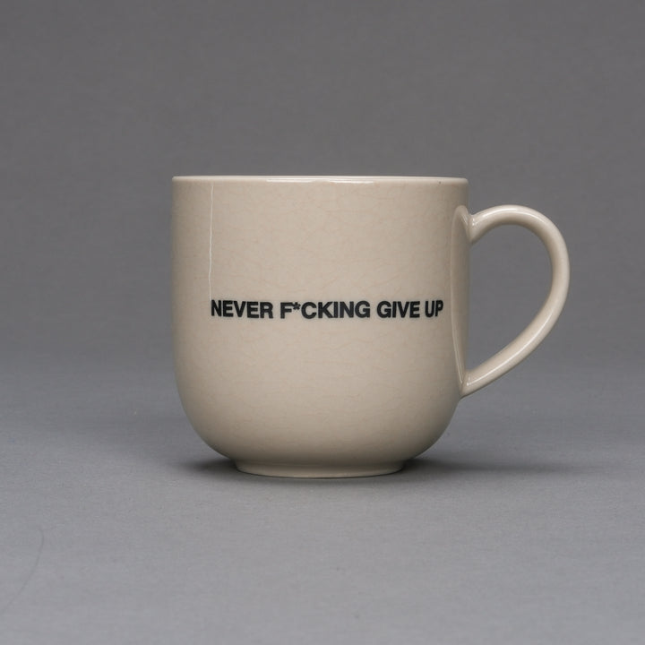 Wolf Head Coffee Cup Set in Black/Black