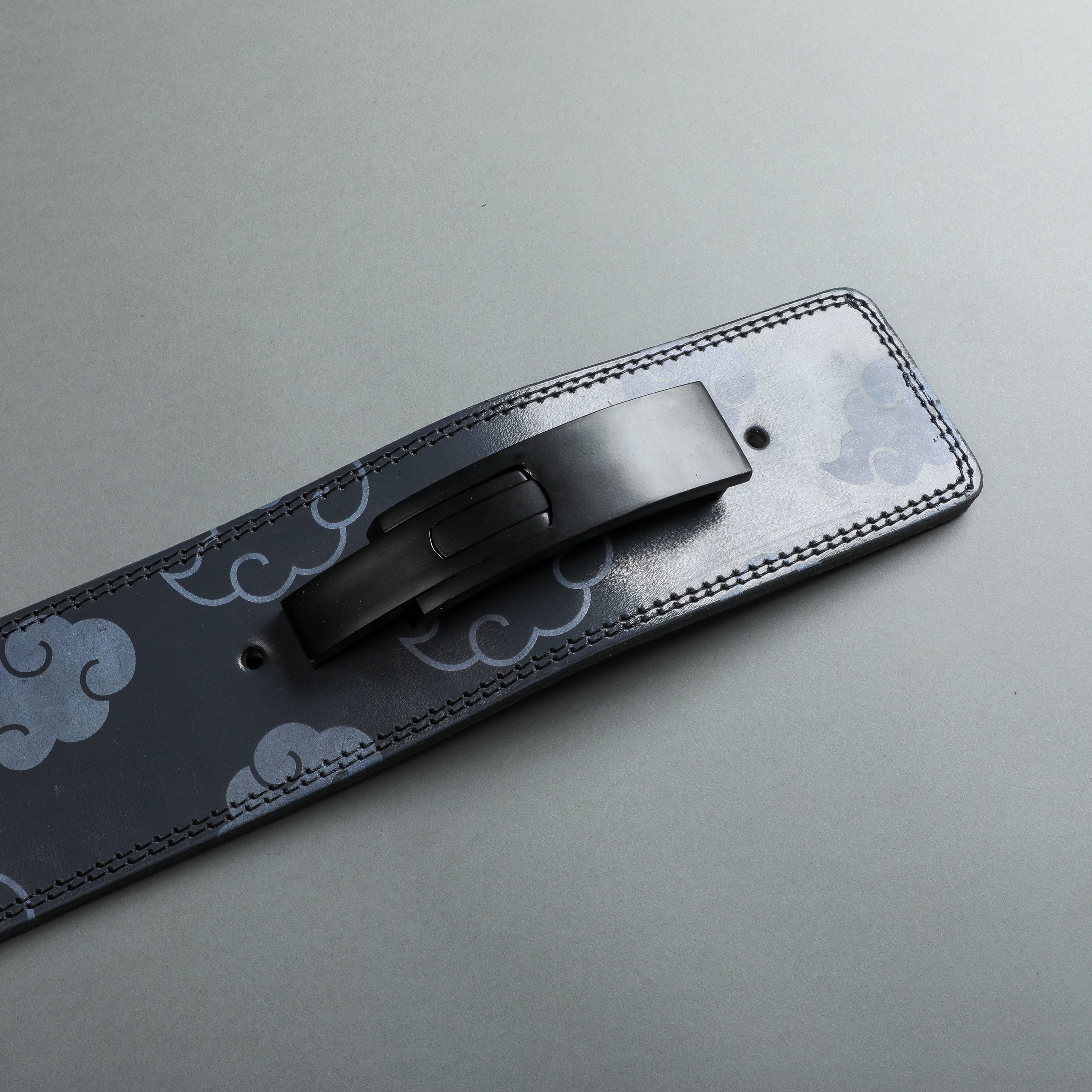Wolf Clouds Strap Weight Belt in Storm Blue