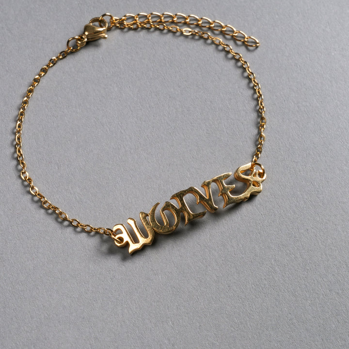 Wolves Cable Chain Bracelet in Old Gold
