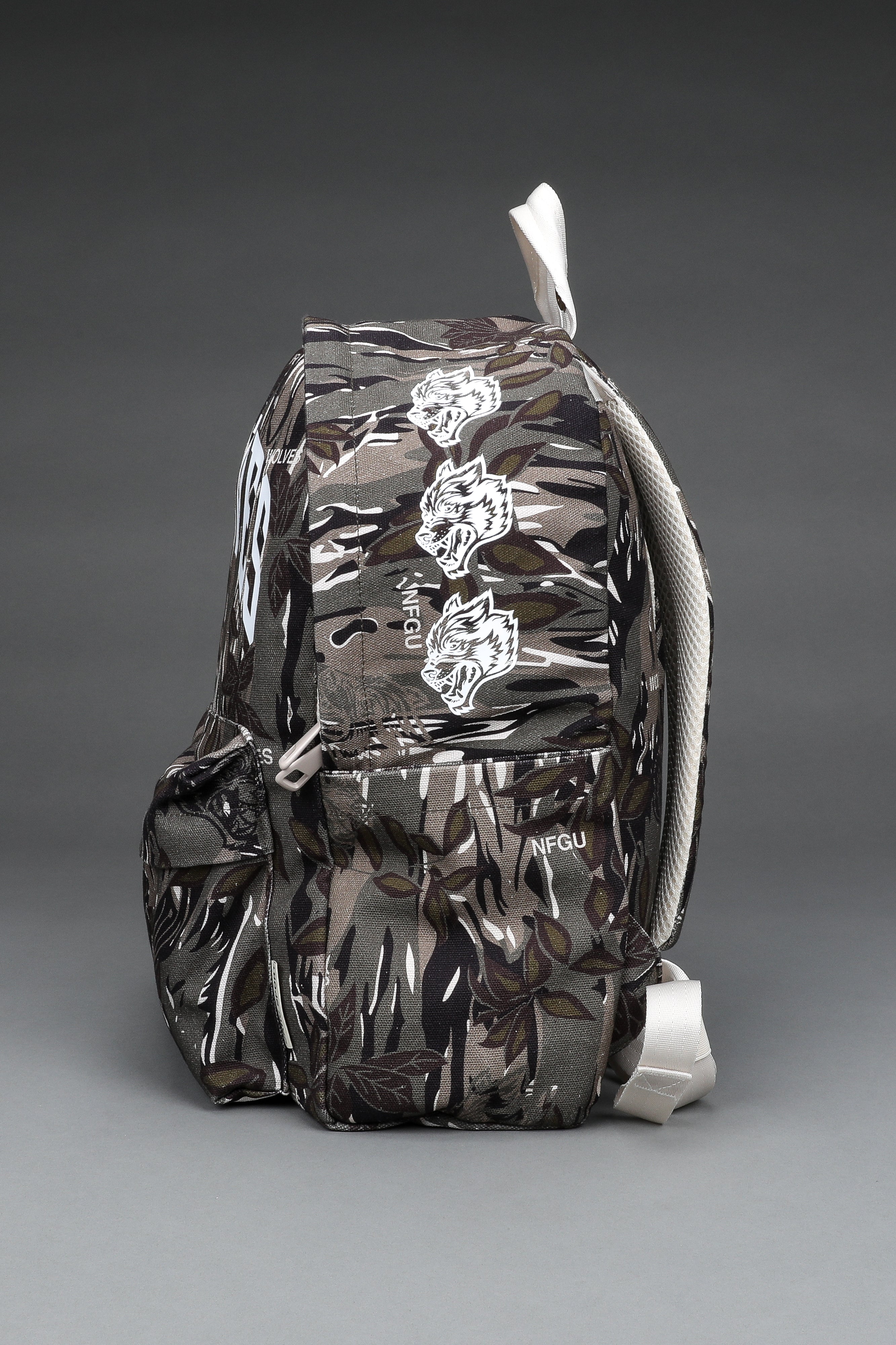 Wolves Everyday Backpack in Darc Coffee Norse Camo