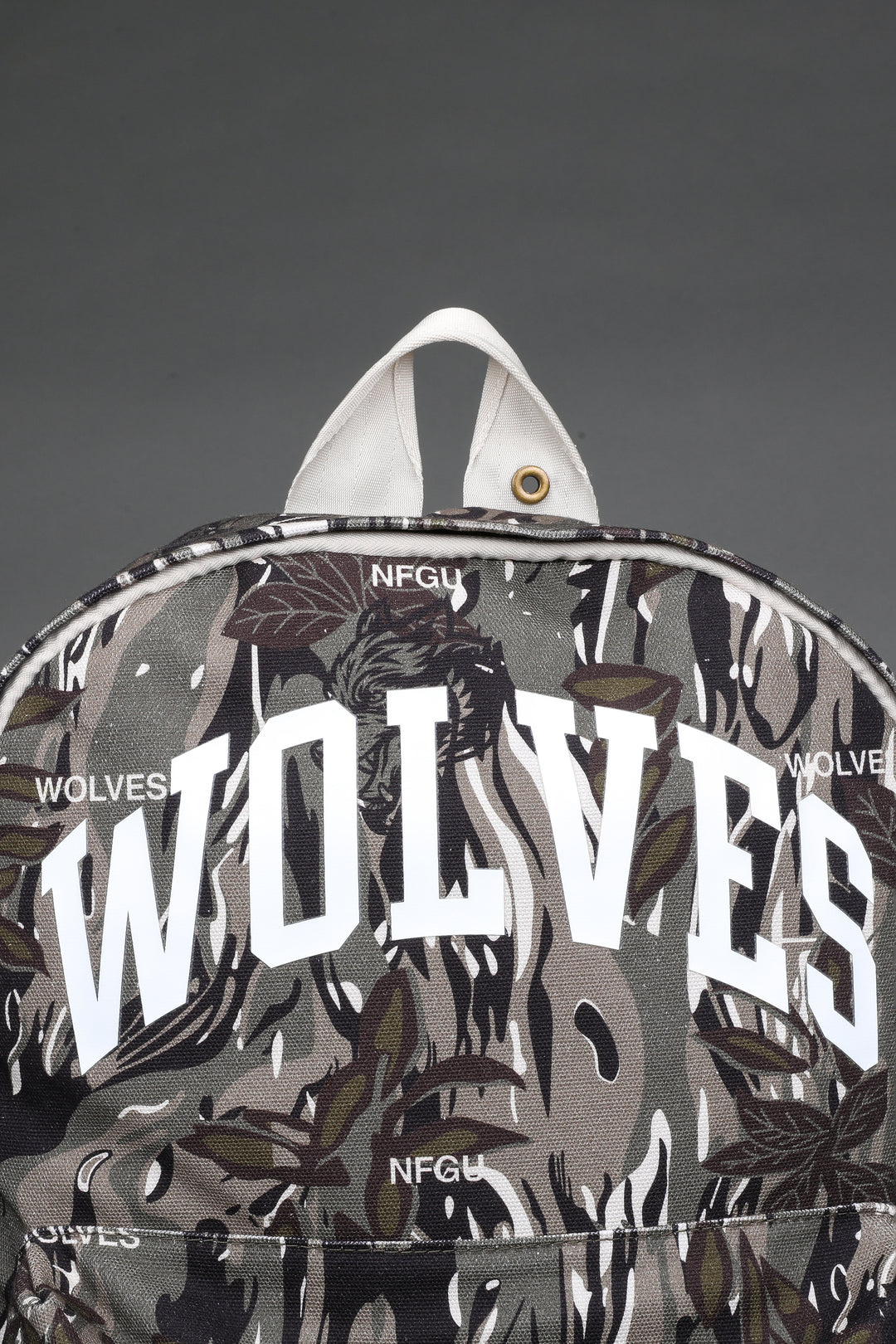 Wolves Everyday Backpack in Darc Coffee Norse Camo