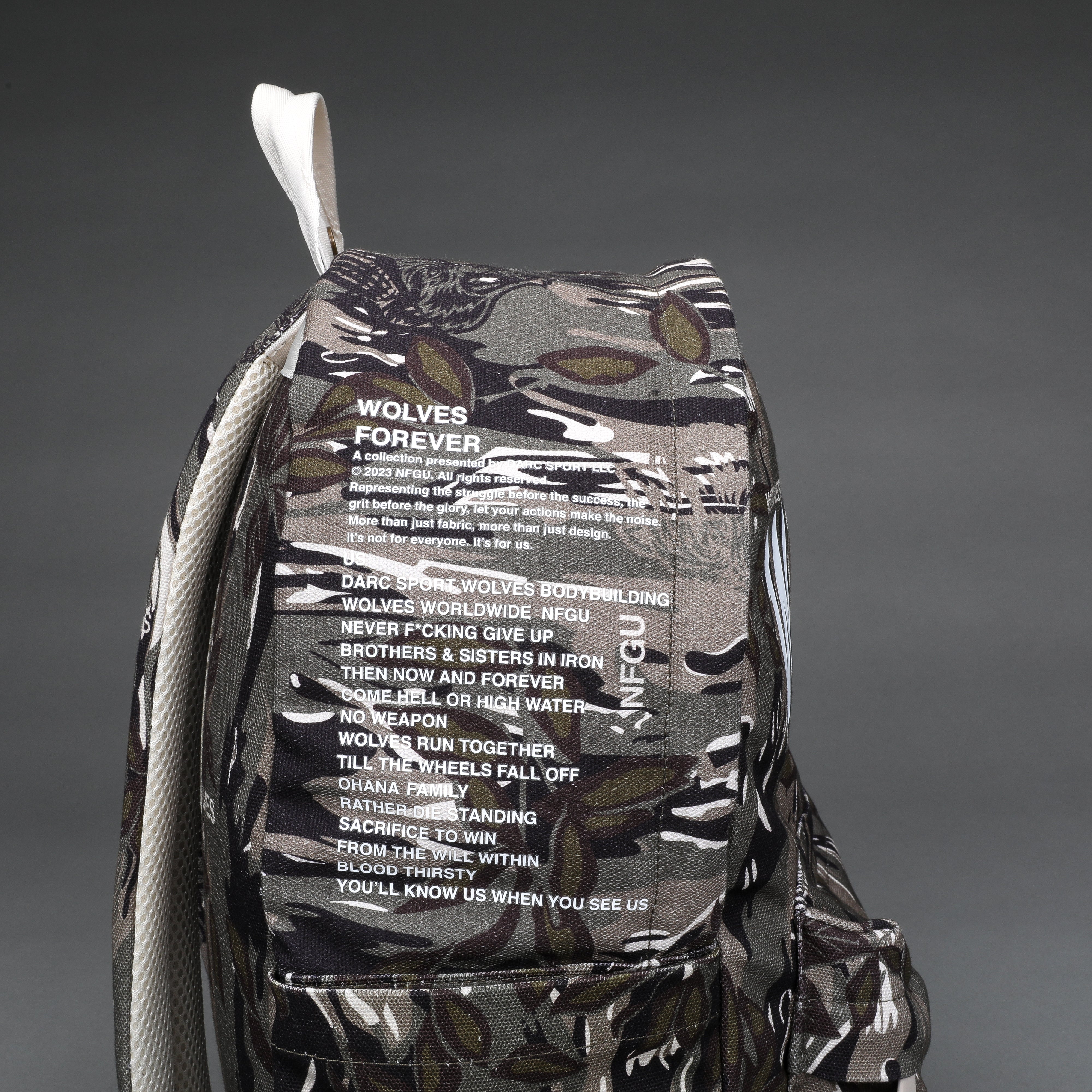Wolves Everyday Backpack in Darc Coffee Norse Camo
