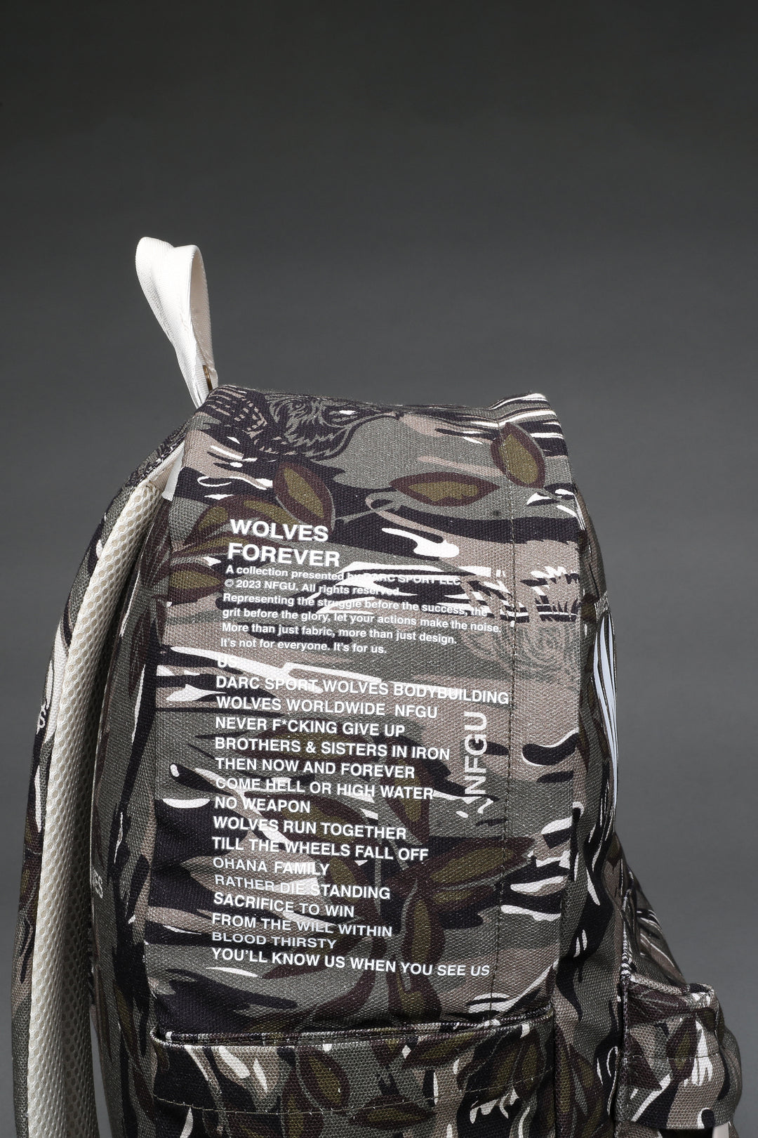 Wolves Everyday Backpack in Darc Coffee Norse Camo
